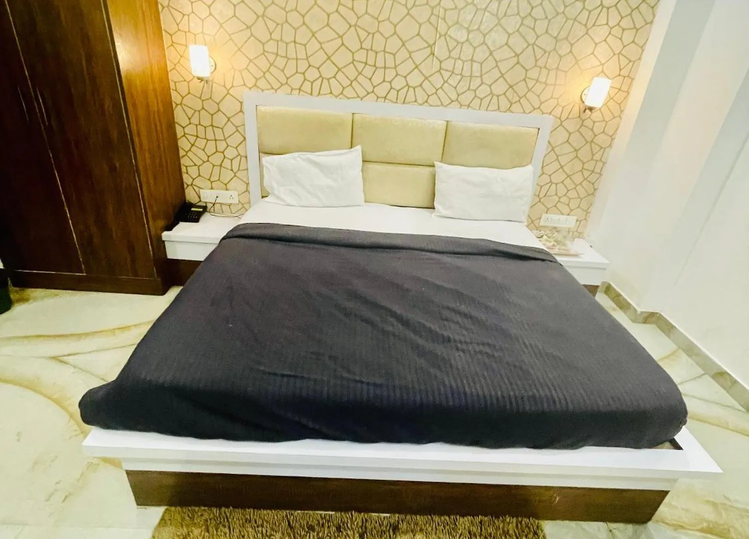 Hotel Star Palace Agra  3*, Agra (Uttar Pradesh)